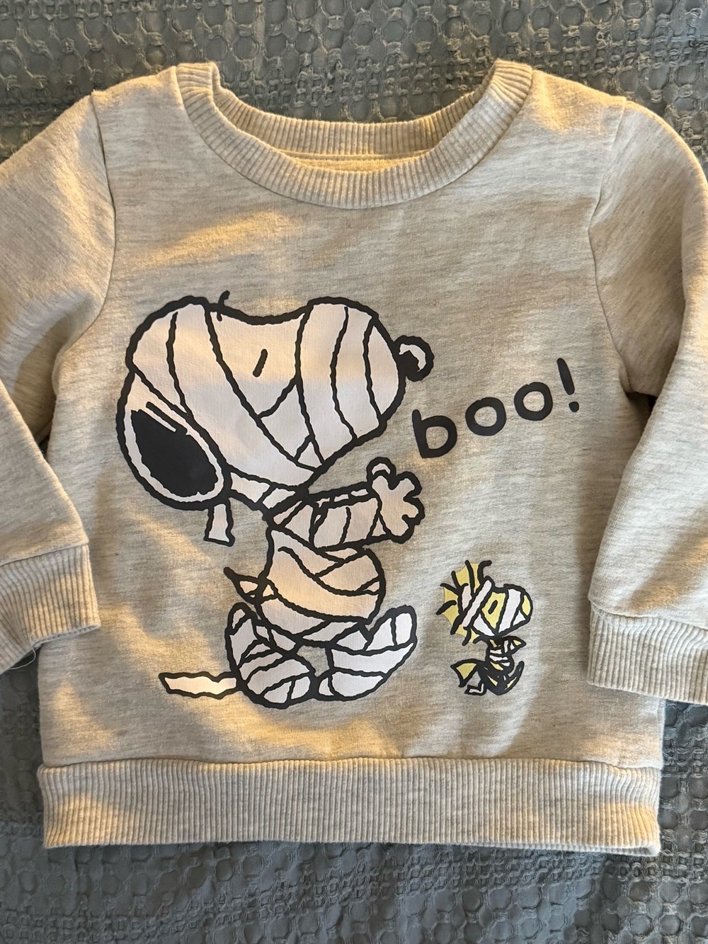 Peanuts Light Gray Snoopy 'Boo' Mummy Sweatshirt